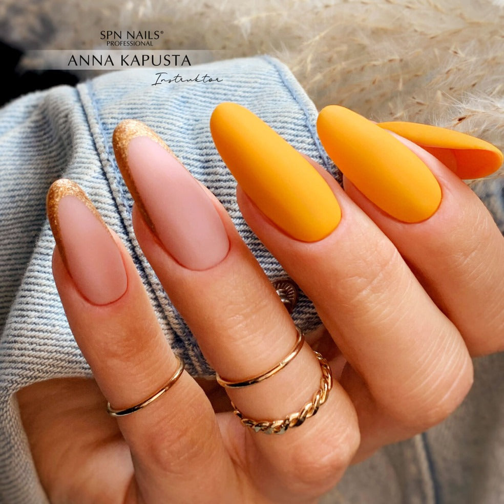 900 Pumpkin Latte UV LaQ 8ml