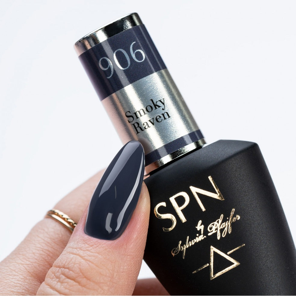 906 Smoky Raven UV LaQ 8ml