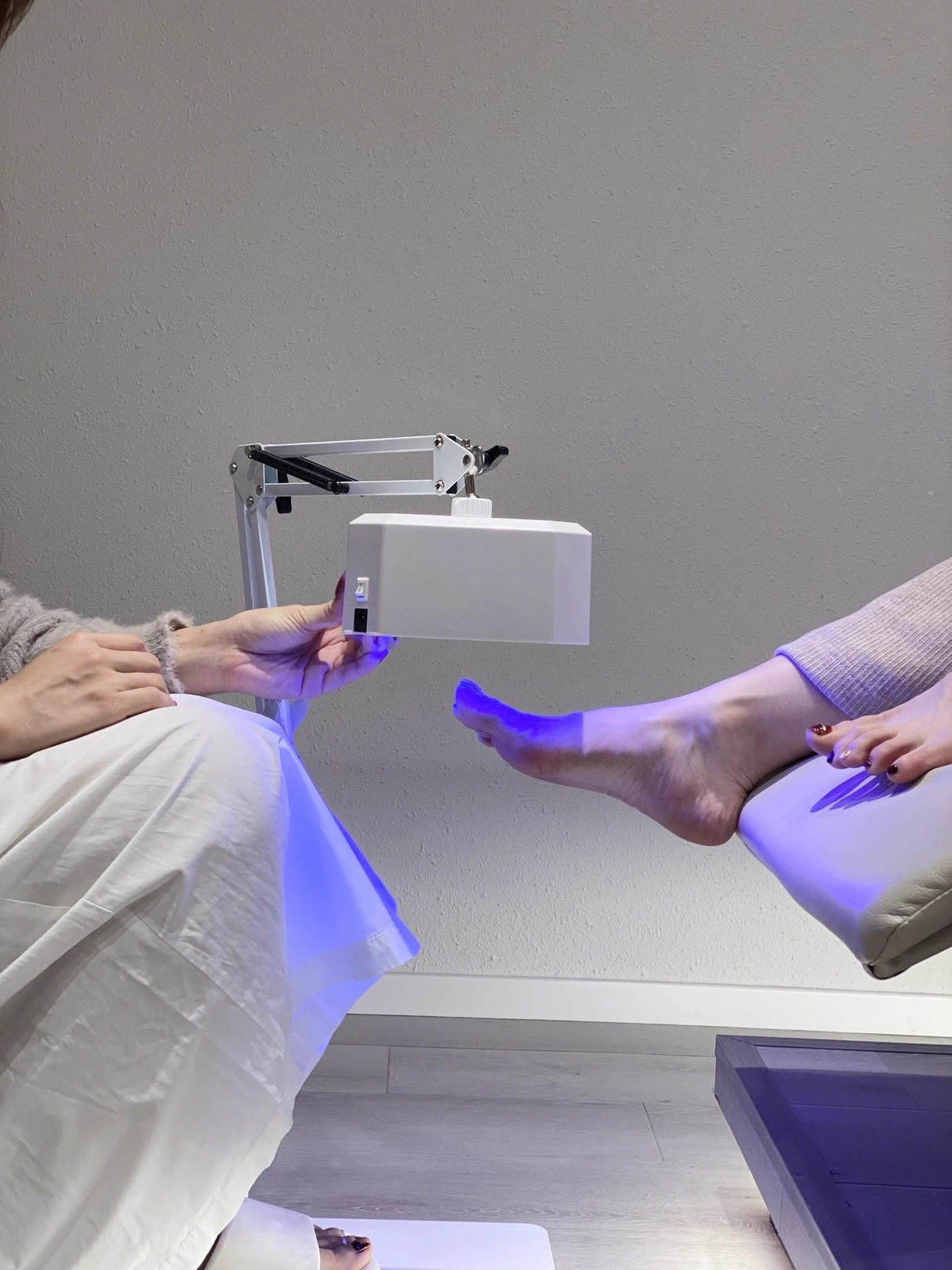 Catalizador UV Led Podo - sem fios 36W com suporte