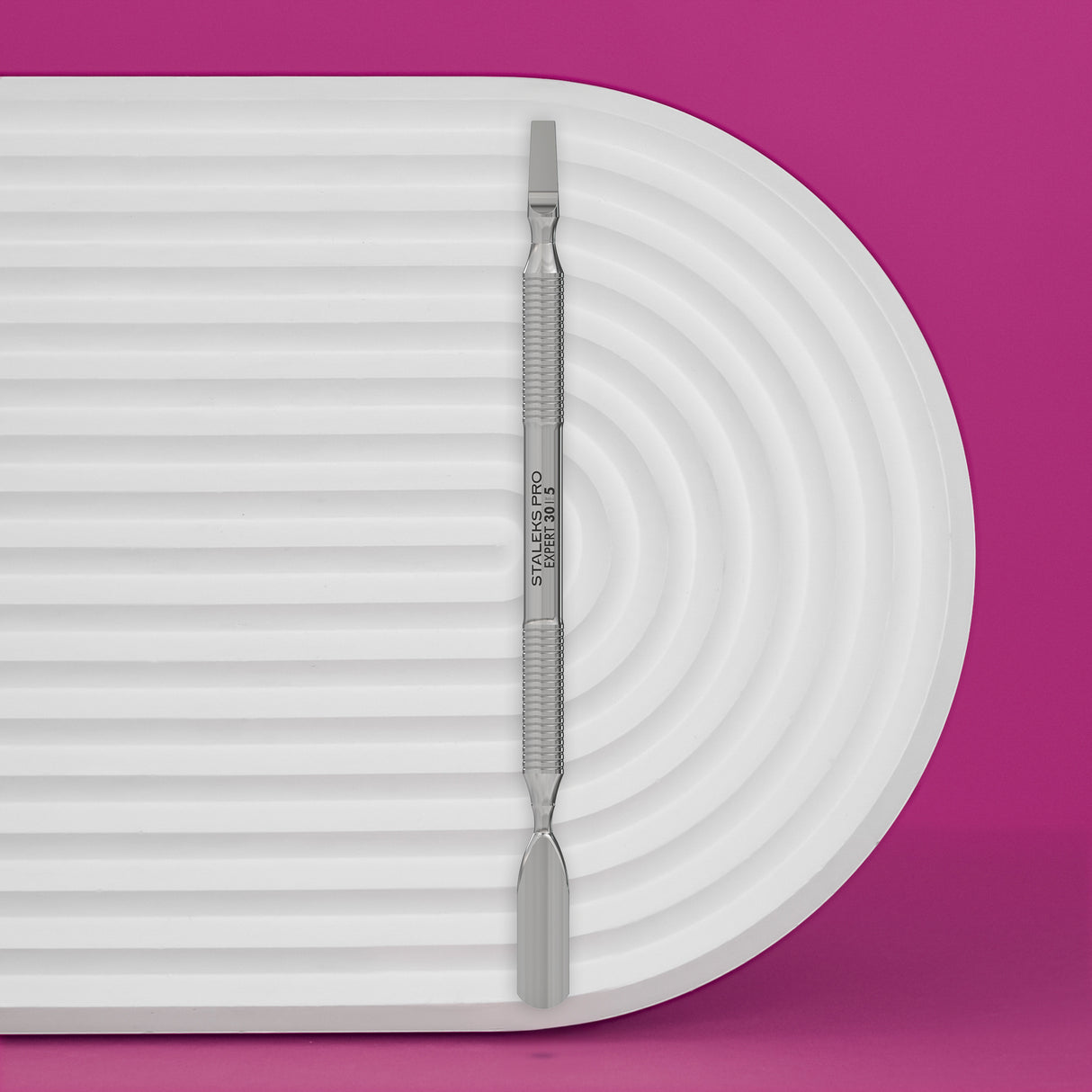 Empurrador de Cutículas EXPERT 30 TYPE 5 (Empurrador Largo Arredondado e Lâmina Reta)