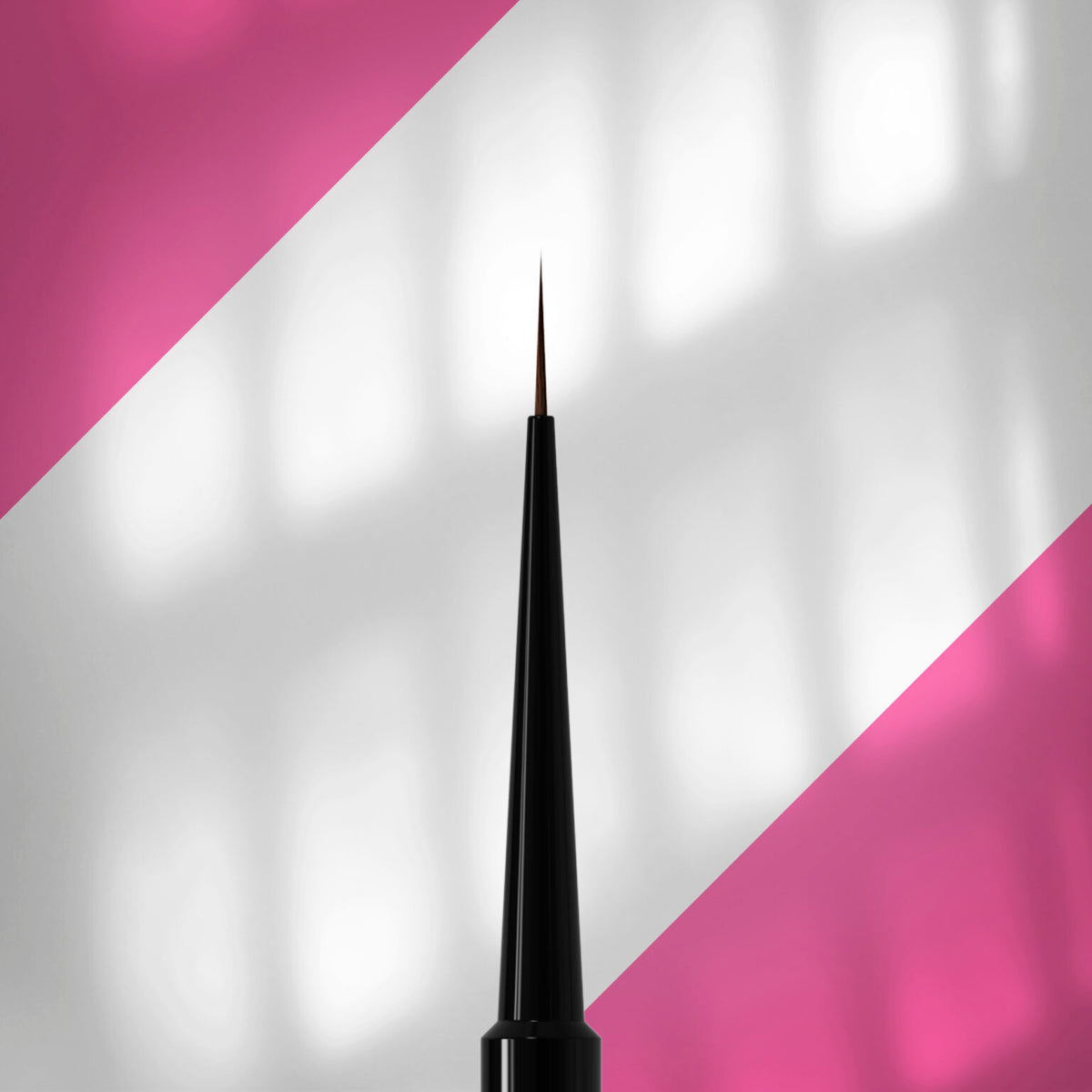 Pincel delineador EXPERT, largura 0,9 mm / comprimento 10 mm