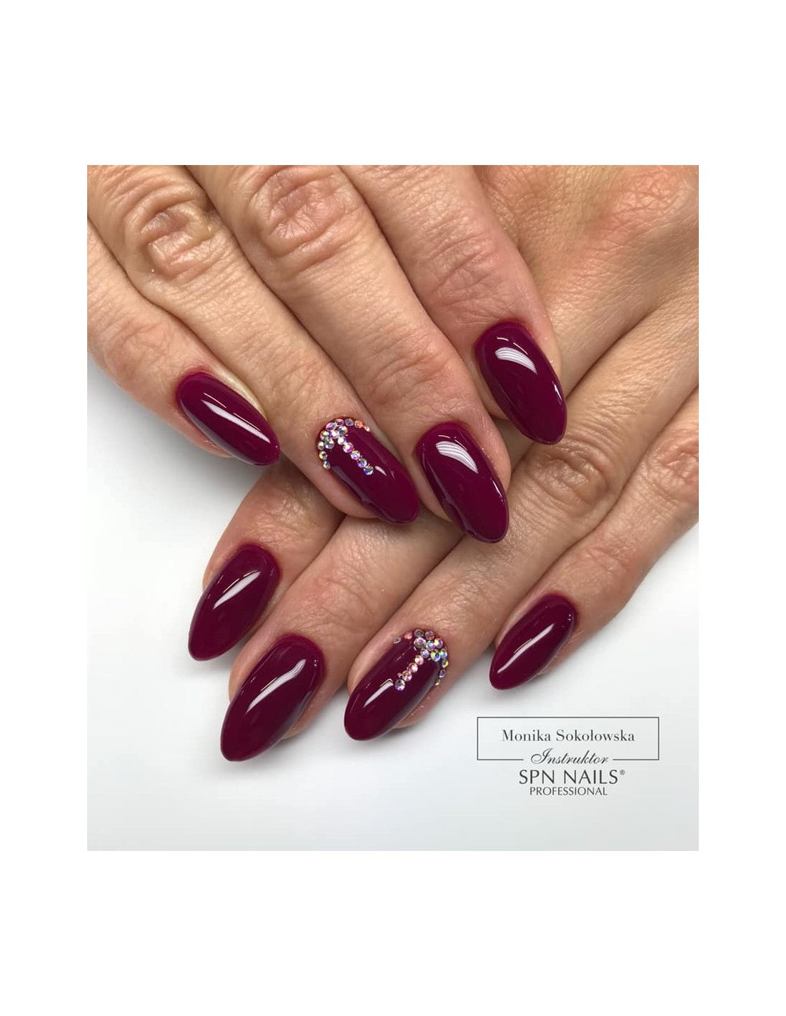 810 Friday's Euphoria UV LaQ 8ml