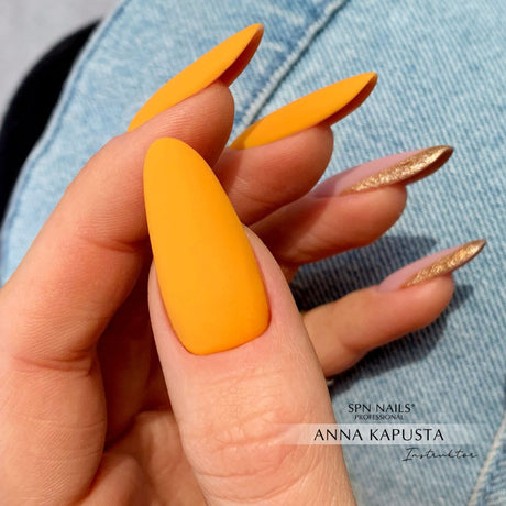 900 Pumpkin Latte UV LaQ 8ml