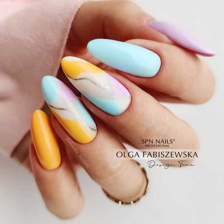 923 Mangoccino UV LaQ 8ml