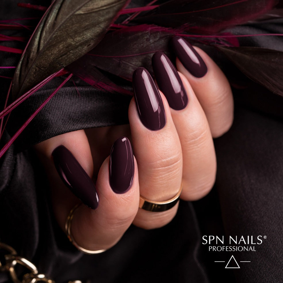 935 Plum Boom UV LaQ 8ml