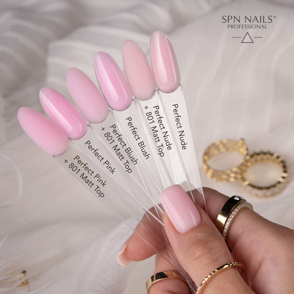 Perfect Set by Karolina Wiatr